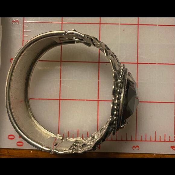 Beautiful Victorian Inspired Amethyst Rhinestone and Silver Embossed Bracelet - Picture 6 of 6